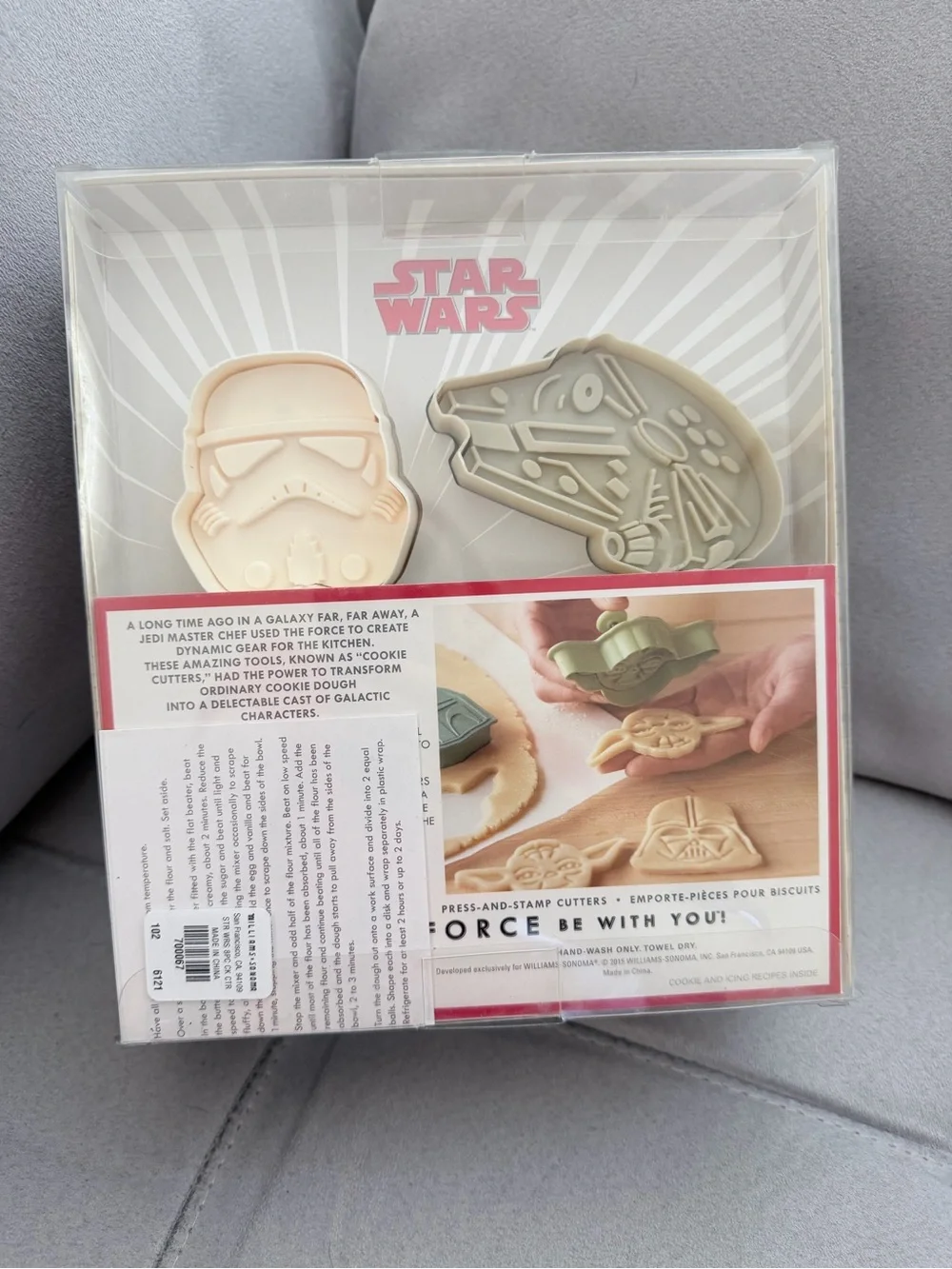 New in box! Williams Sonoma Star Wars Cookie Cutter Set - 8 Characters